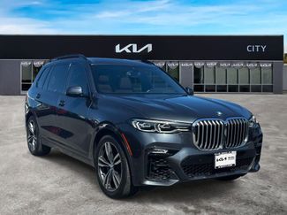 Used 2019 BMW X7 xDrive40i w/ Premium Package AWD/4WD video 1
