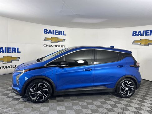 Used 2023 Chevrolet Bolt LT w/ Infotainment Package image 2