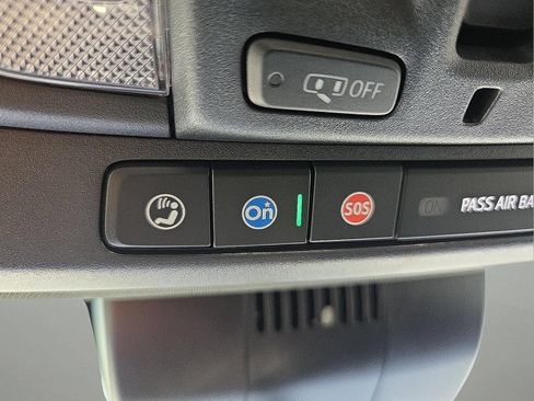 Certified 2022 GMC Sierra 1500 AT4 w/ AT4 Premium Package AWD/4WD image 22