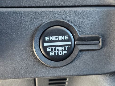 New 2025 Ford Bronco Badlands image 21