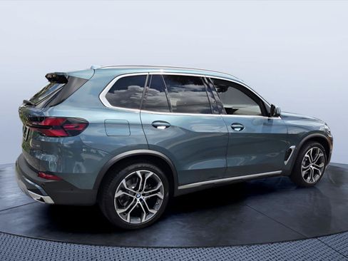Used 2026 BMW X5 sDrive40i w/ Premium Package RWD image 3