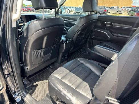 Used 2024 Kia Telluride SX Prestige w/ Towing Package AWD/4WD image 10