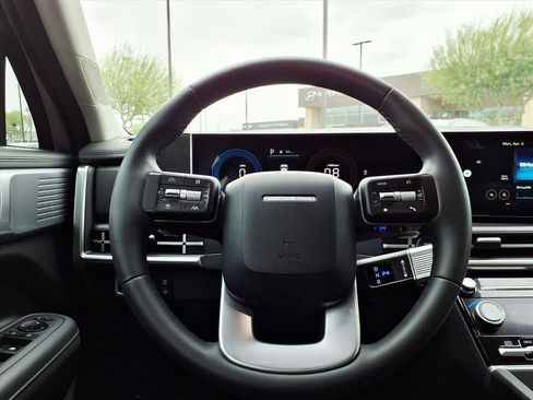 Certified 2025 Hyundai Santa Fe XRT image 19