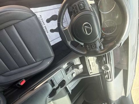 Used 2022 Lexus RC 300 w/ Premium Package RWD image 9