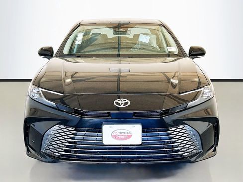 New 2026 Toyota Camry XLE FWD image 2