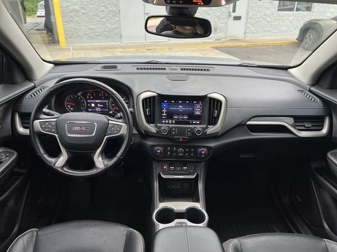 Used 2020 GMC Terrain Denali w/ Denali Premium Package FWD image 40