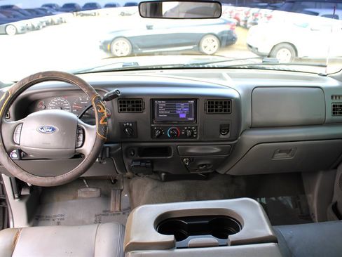 Used 2003 Ford F250 Lariat image 16