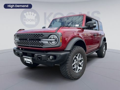 Certified 2025 Ford Bronco Badlands AWD/4WD image 1