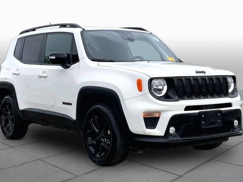 Used 2023 Jeep Renegade Altitude w/ Convenience Group I AWD/4WD image 3