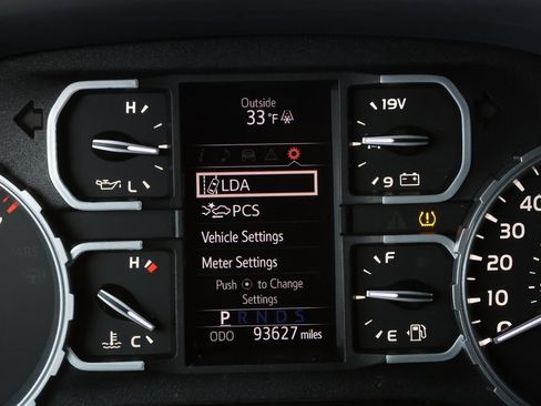 Used 2019 Toyota Tundra SR5 image 27