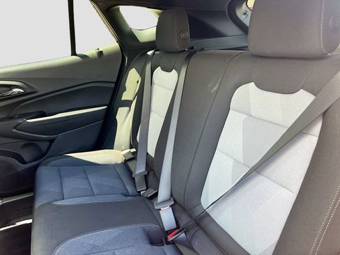 Used 2025 Chevrolet Trax RS w/ Driver Confidence Package FWD image 24