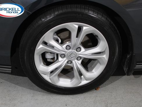 Used 2025 Honda Accord LX image 41