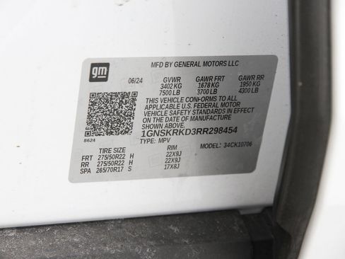 Used 2024 Chevrolet Tahoe RST w/ Luxury Package image 24