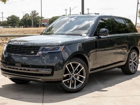 New 2027 Land Rover Range Rover SE AWD/4WD image 2