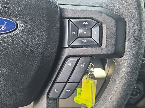 Used 2016 Ford F150 XL w/ Equipment Group 101A Mid AWD/4WD image 14