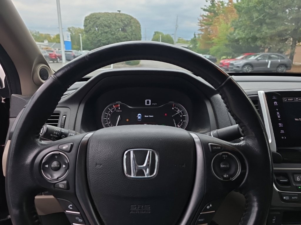 Used 2018 Honda Ridgeline RTL-T image 16