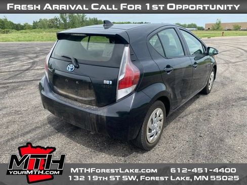 Used 2016 Toyota Prius C Two FWD image 8