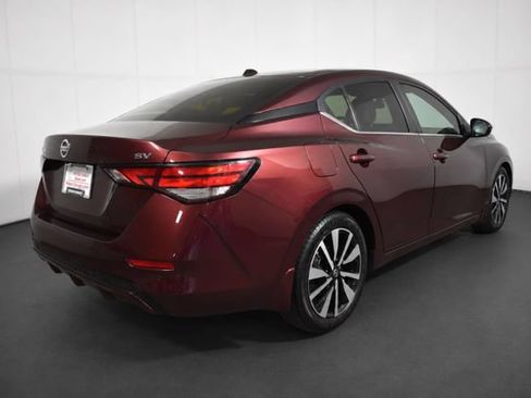 Used 2023 Nissan Sentra SV w/ SV Premium Package FWD image 4