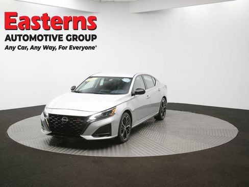 Used 2024 Nissan Altima 2.5 SR image 53