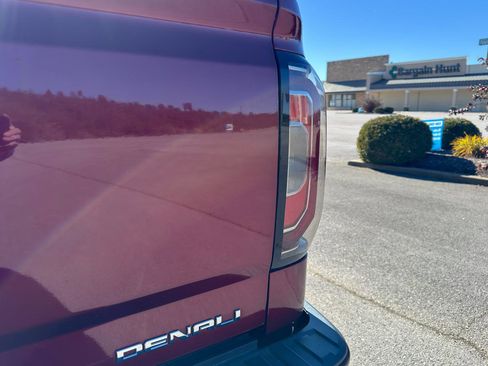 Used 2017 GMC Sierra 1500 Denali AWD/4WD image 7