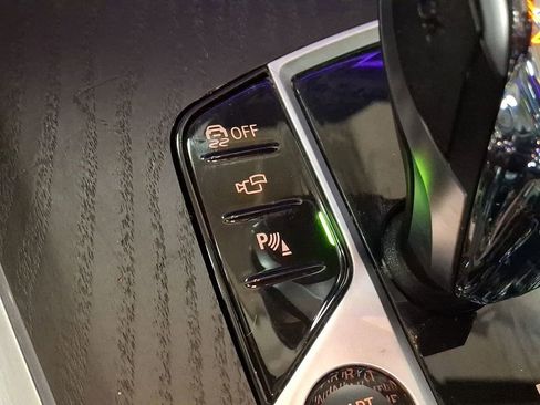 Certified 2022 BMW X7 xDrive40i w/ Premium Package image 20