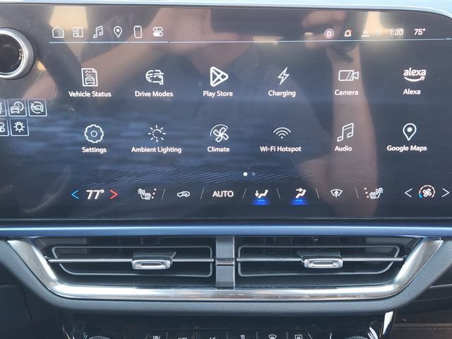 New 2025 Chevrolet Equinox EV LT FWD image 15