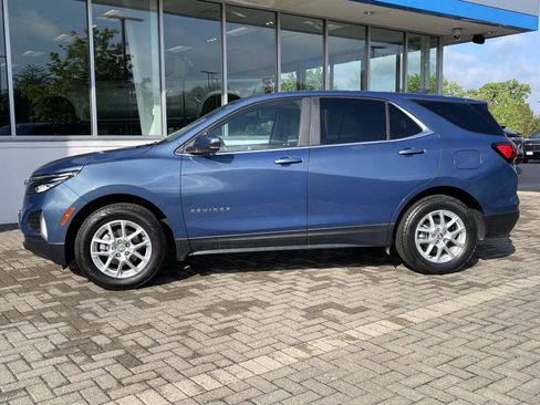 Used 2024 Chevrolet Equinox LT AWD/4WD image 2