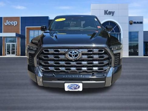 Used 2024 Toyota Tundra Platinum AWD/4WD image 2