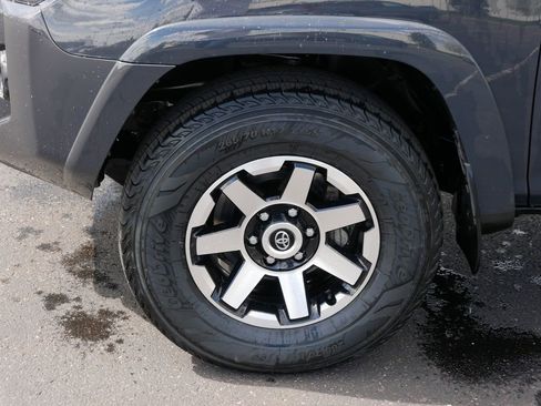 Certified 2024 Toyota 4Runner TRD Off-Road AWD/4WD image 8