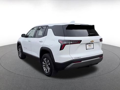 Used 2025 Chevrolet Equinox LT image 11