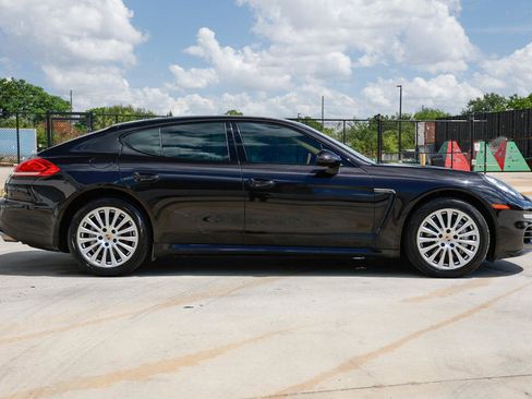 Used 2014 Porsche Panamera S RWD image 13