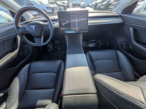 Used 2018 Tesla Model 3 Long Range RWD image 16