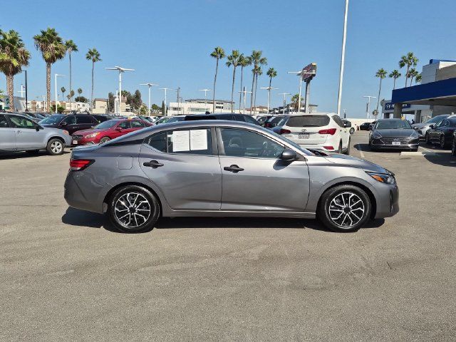 Used 2024 Nissan Sentra S FWD image 5