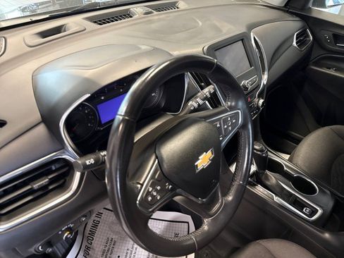 Used 2021 Chevrolet Equinox LT FWD image 17