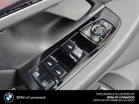 New 2026 BMW 550e xDrive AWD/4WD image 23