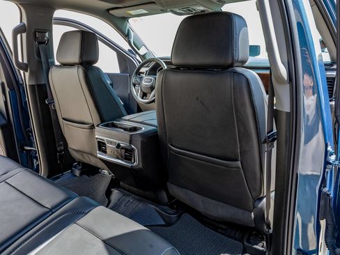 Used 2024 GMC Sierra 2500 Denali w/ Denali Reserve Package AWD/4WD image 30