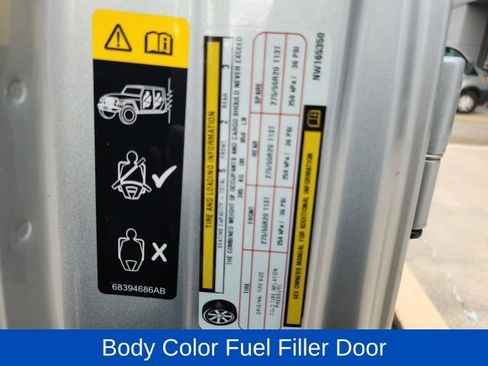 Used 2022 Jeep Wrangler Unlimited Sahara image 37