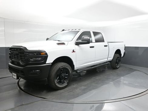 New 2026 RAM 2500 Tradesman AWD/4WD image 34