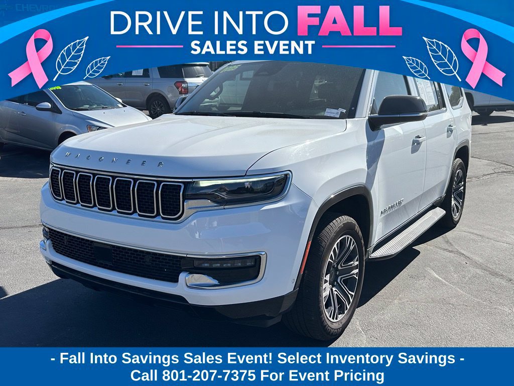 Used 2025 Jeep Wagoneer 4WD image 2