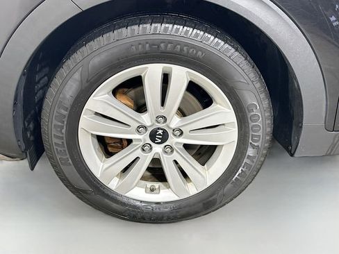 Used 2017 Kia Sportage LX image 29