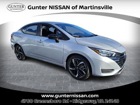 Certified 2025 Nissan Versa SR w/ Trunk Package image 1