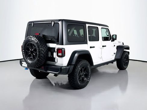 Used 2023 Jeep Wrangler Unlimited w/ Cold Weather Group AWD/4WD image 5