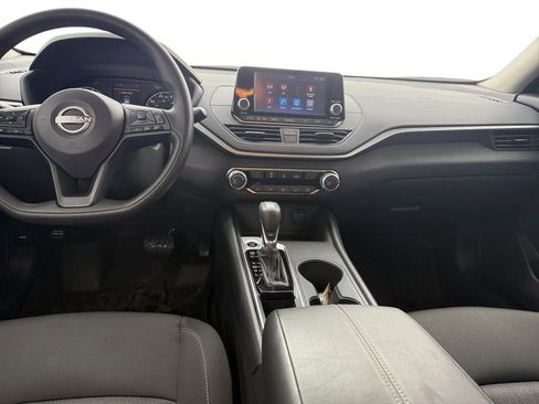 Used 2023 Nissan Altima 2.5 S image 10