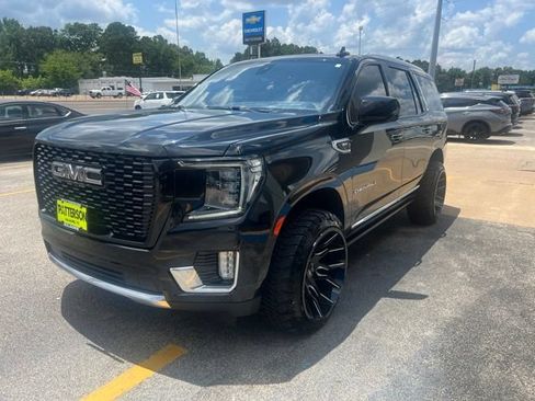 Used 2021 GMC Yukon Denali w/ Denali Premium Package AWD/4WD image 6