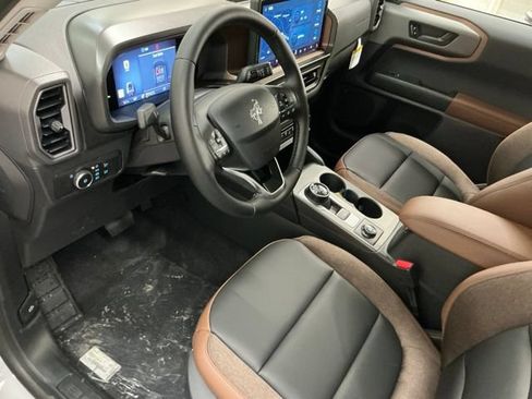 New 2026 Ford Bronco Sport Outer Banks w/ Outer Banks Tech Package+ AWD/4WD image 14