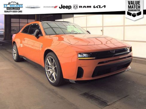 Used 2026 Dodge Charger Scat Pack w/ Wheel & Tire Package AWD/4WD image 5