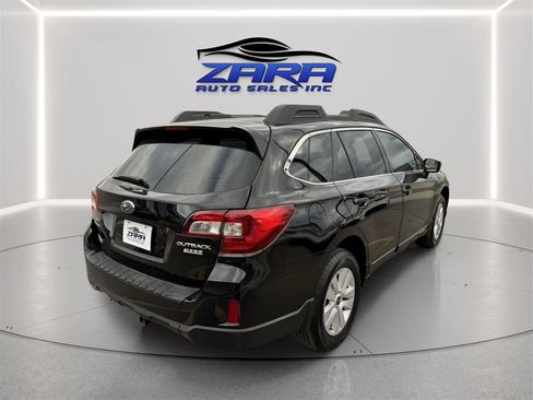 Used 2017 Subaru Outback 2.5i AWD/4WD image 6