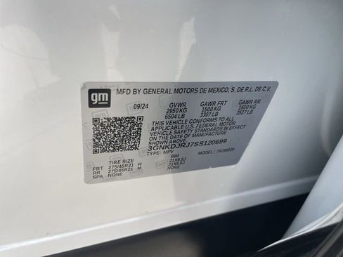 Certified 2025 Chevrolet Blazer EV RS image 33