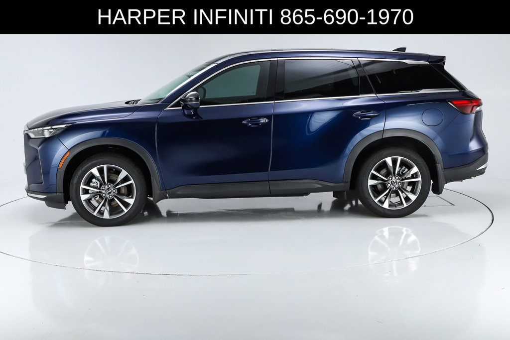 Used 2026 INFINITI QX60 Pure w/ Cargo Package FWD image 2