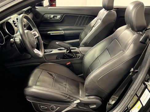 Used 2018 Ford Mustang GT Premium RWD image 13
